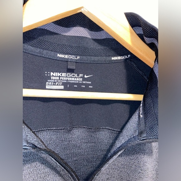 2/49$ Men’s NIKE GOLF DRI-FIT tour performance 1/4 zip sweater size XXL - Picture 2 of 11